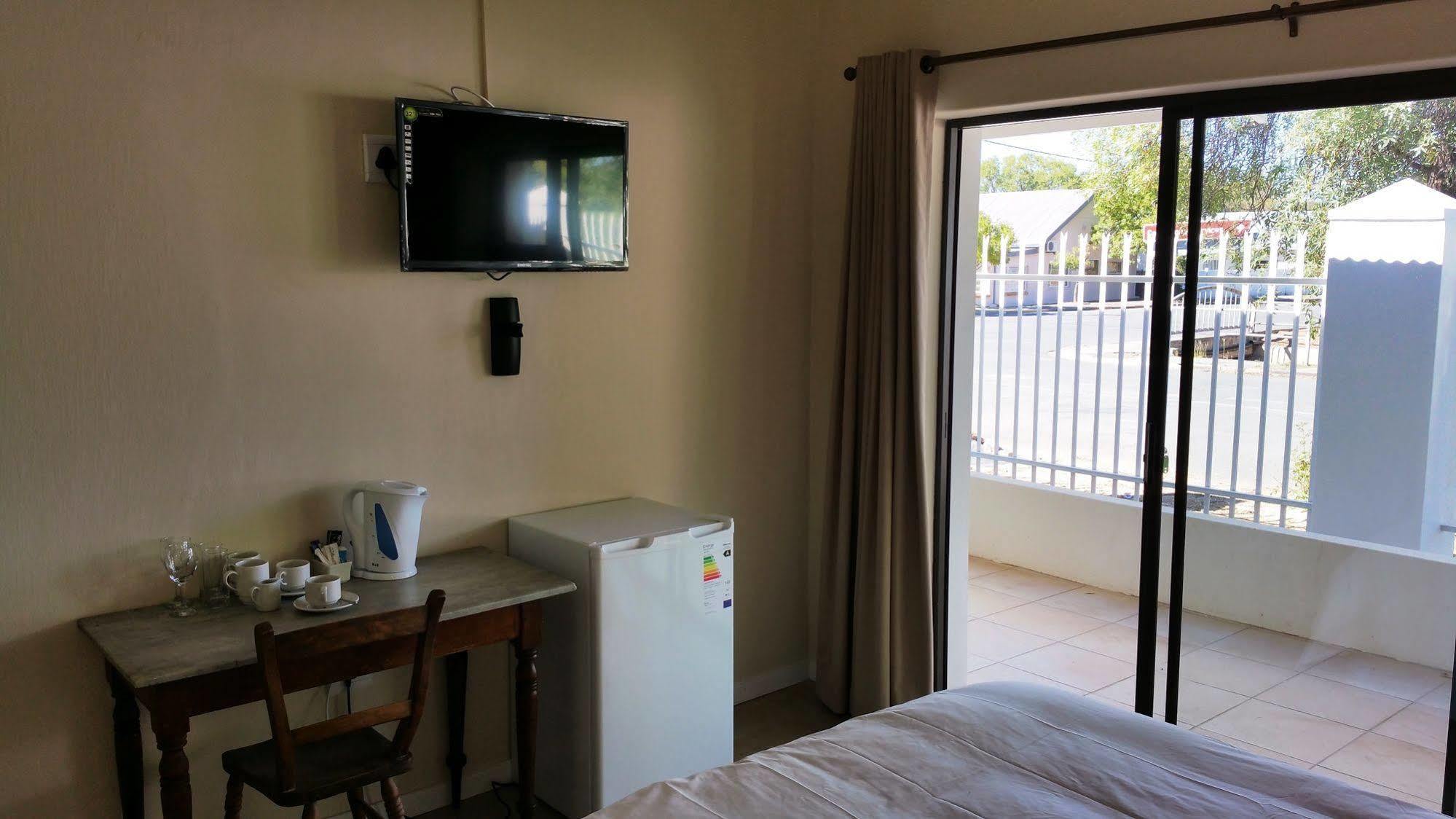 Nguni Country Lodge Middelburg エクステリア 写真